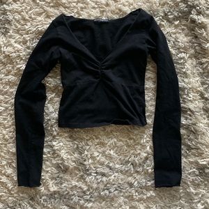 Brandy Melville long sleeve crop top